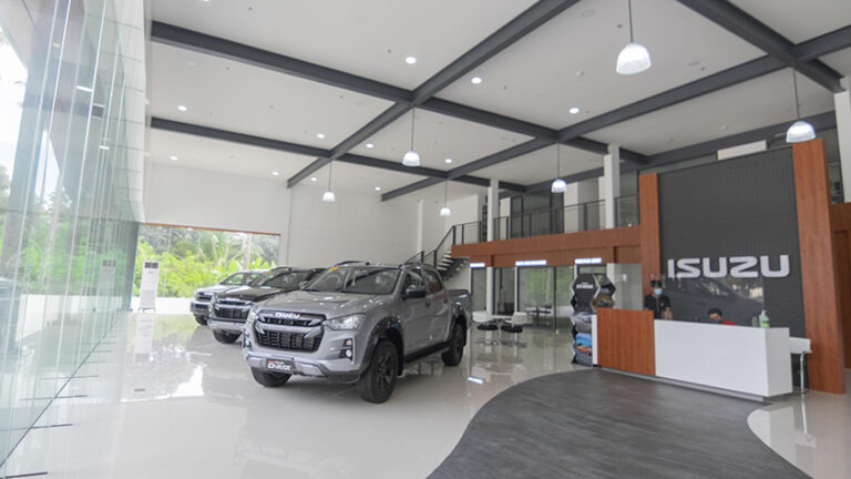 2021 Isuzu Tagum Showroom