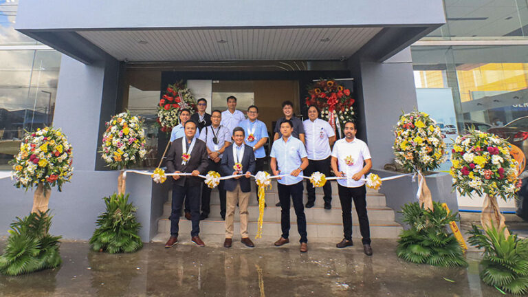 Kia Sto Tomas Ribbon Cutting