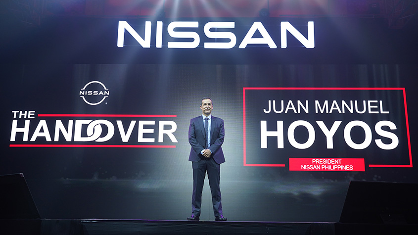 Nissan handover hoyos