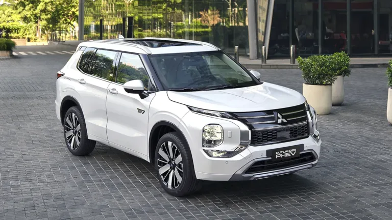 All-New Mitsubishi Outlander PHEV Arrives in the Philippines with S-AWC, Premium Features
